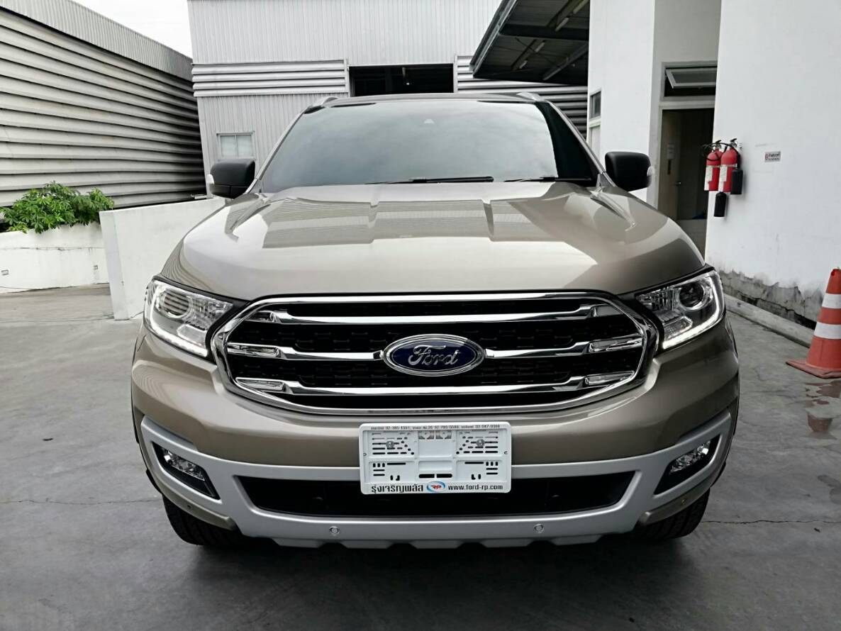 Best Deal Ford Everest 2.0L Turbo Trend 4x2 10